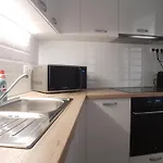 Piacsek Apartmanhaz 4*