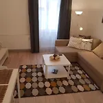 شقة فندقية Piacsek Apartmanhaz بيتْش