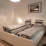 Piacsek Apartmanhaz