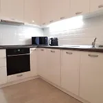 Piacsek Apartmanhaz شقة فندقية 4*
