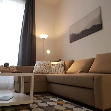 Hotel de apartamente Piacsek Apartmanhaz Beci