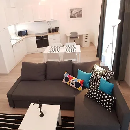 Piacsek Apartmanhaz Aparthotel 4*
