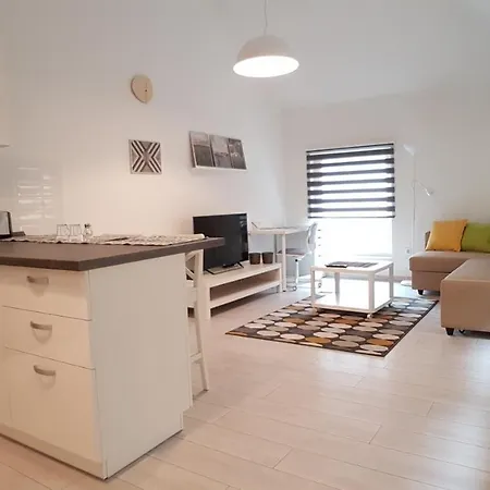 Piacsek Apartmanhaz
