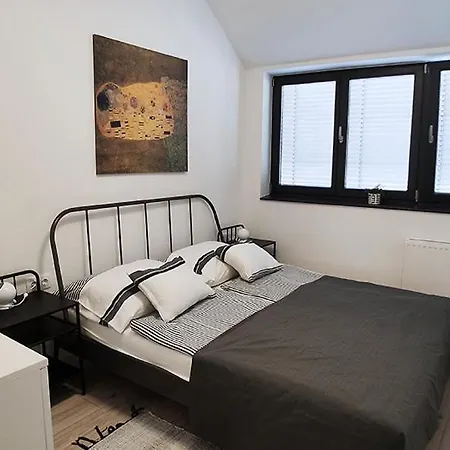 Piacsek Aparthotel *