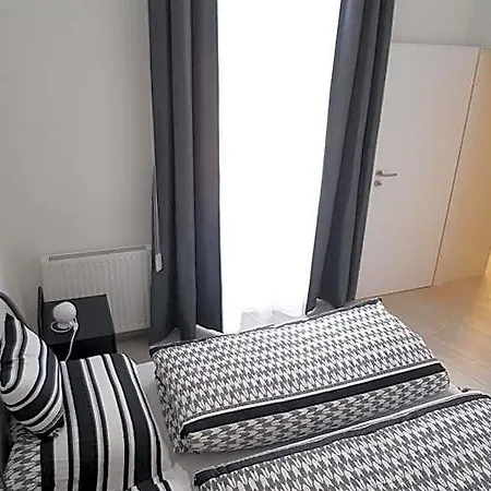 Piacsek Apartmanhaz Aparthotel 4*