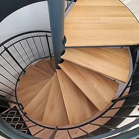 Piacsek Apartmanhaz 4*