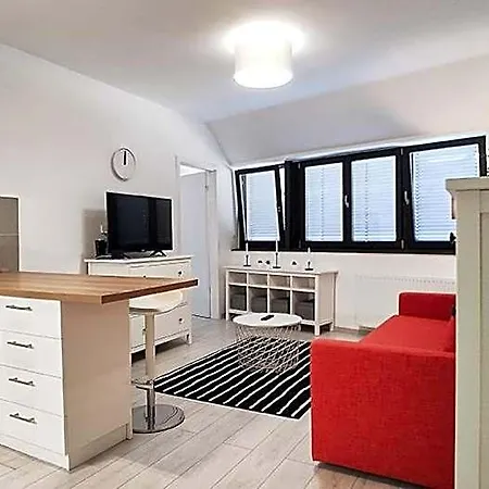 Piacsek Apartmanhaz