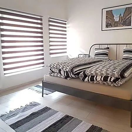 Piacsek Apartmanhaz Aparthotel