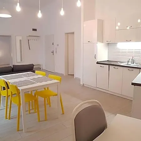 Piacsek Apartmanhaz Pětikostelí