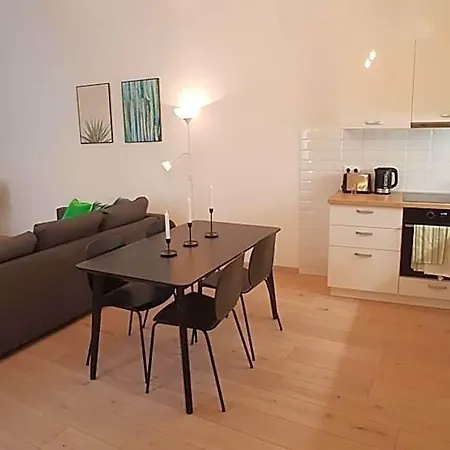 Piacsek Apartmanhaz