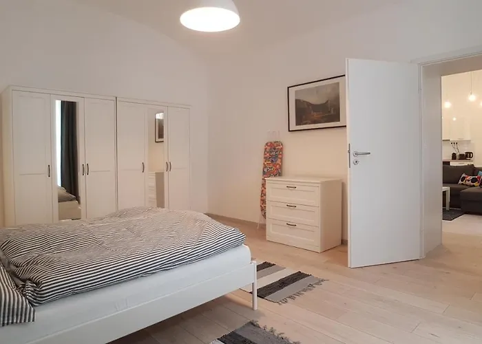 Piacsek Apartmanhaz Aparthotel 4*