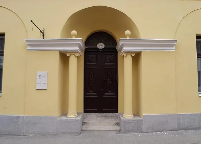 Piacsek Apartmanhaz