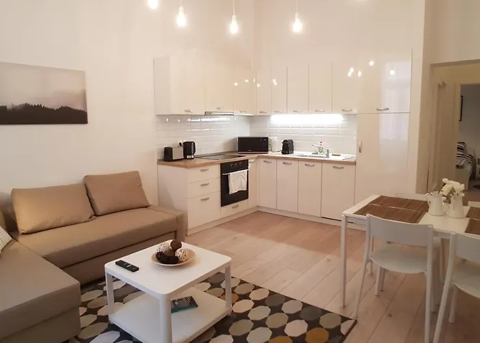 Piacsek Apartmanhaz Aparthotel Pécs