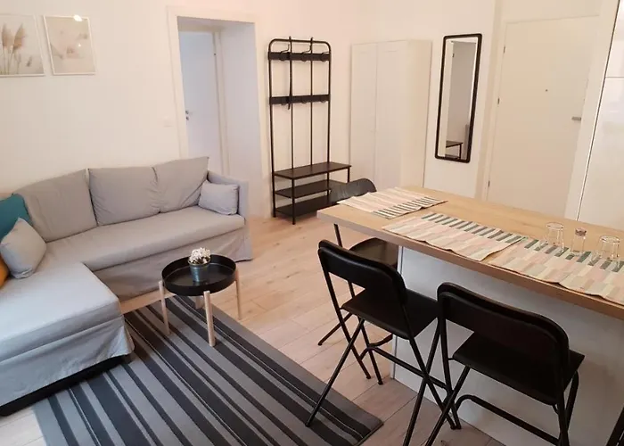 Piacsek Apartmanhaz 4* Pécs