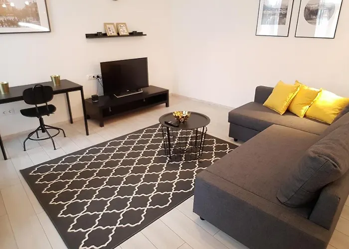 Piacsek Apartmanhaz Pécs