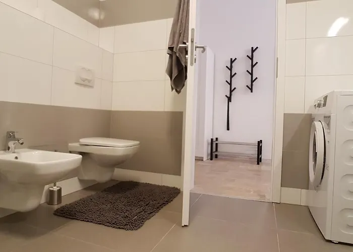 Piacsek Apartmanhaz Hotel apartamentowy 4*