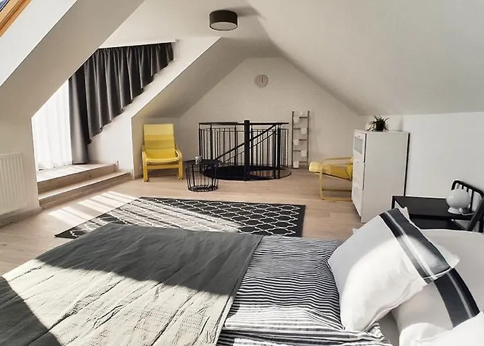 Hotel apartamentowy Piacsek Apartmanhaz Pécs